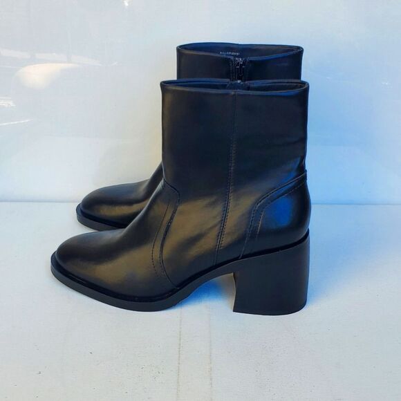 Steve Madden Phillie Womens Black Leather Block Heel Almond Toe Ankle Boot NWOB - Picture 2 of 14